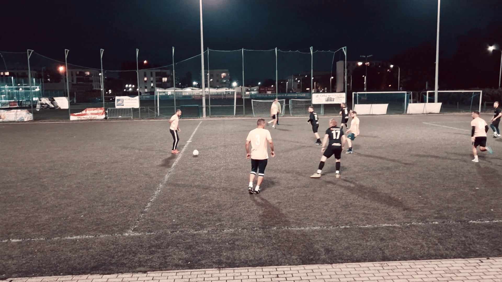 370829758_257047717229805_3326433918293188688_n